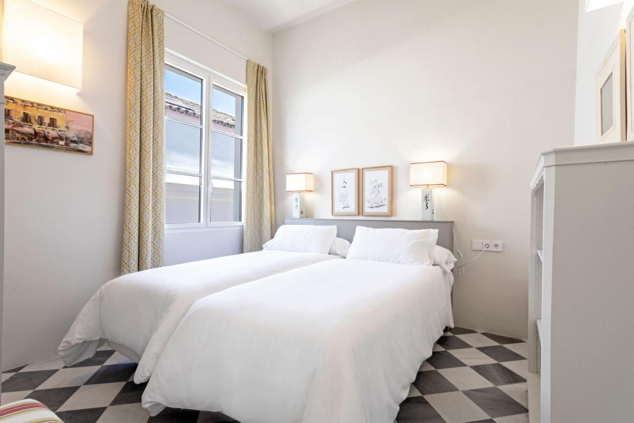 Genteel San Laureano Apartament *